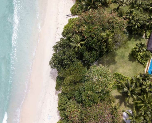 anantara-maia-seychelles-resort-beach-aerial anantara-maia-seychelles-resort-beach-aerial