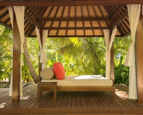 denis-private-island-daybed-pavilion denis-private-island-daybed-pavilion