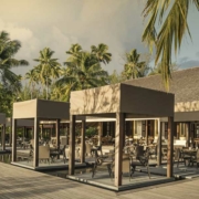 four-seasons-resort--desroches-claudine-restaurant-outdoor-seating