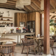 four-seasons-resort--desroches-deli-restaurant
