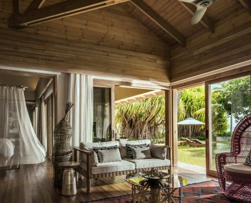 four-seasons-resort--desroches-sunset-beach-suite