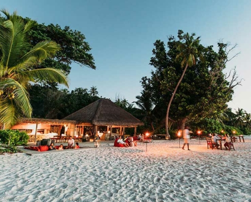north-island-seychelles-resort-dining-arrangement-beach north-island-seychelles-resort-dining-arrangement-beach