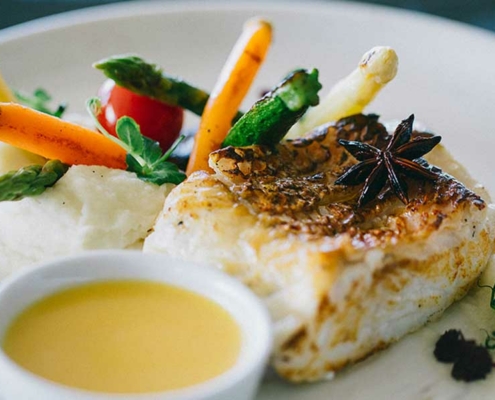 raffles-praslin-resort-restaurant-food raffles-praslin-resort-restaurant-food