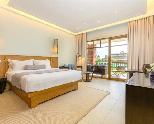 savoy-seychelles-deluxe-room-bedroom savoy-seychelles-deluxe-room-bedroom
