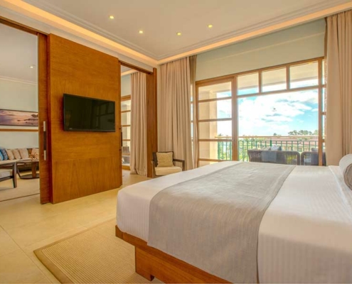 savoy-seychelles-suite-bedroom-living-area savoy-seychelles-suite-bedroom-living-area