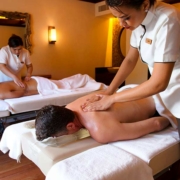 story-restort-seychelles-wellness-massage story-restort-seychelles-wellness-massage