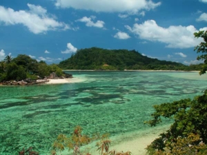 Anse-L'Islette-Mahe-2 Anse-L'Islette-Mahe-2