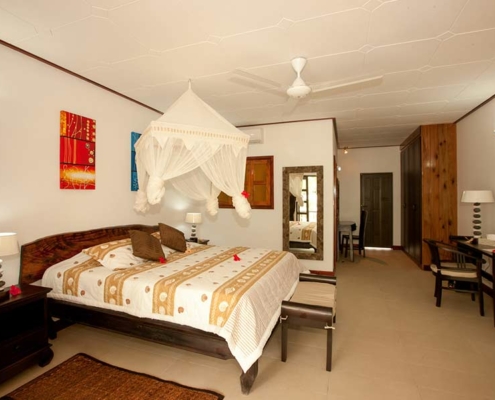 Chateau-St-Cloud-La-Digue-Superior-Room Chateau-St-Cloud-La-Digue-Superior-Room