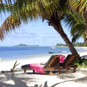 Indian-Ocean-Lodge-beach-with-sunloungers Indian-Ocean-Lodge-beach-with-sunloungers