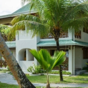 Indian-Ocean-Lodge-exterior-garden Indian-Ocean-Lodge-exterior-garden