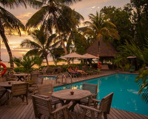 Indian-Ocean-Lodge-pool-at-sunset Indian-Ocean-Lodge-pool-at-sunset