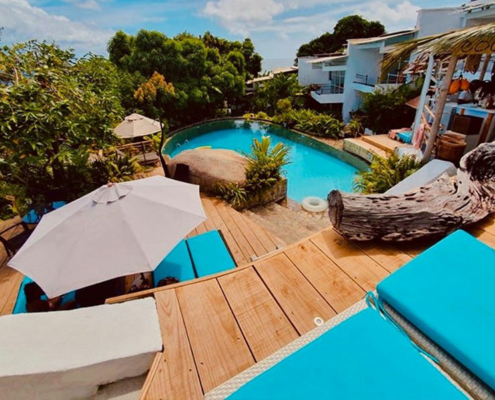 bliss-hotel-pool bliss-hotel-pool