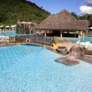 domaine-de-la-reserve-large-pool-with-bar domaine-de-la-reserve-large-pool-with-bar