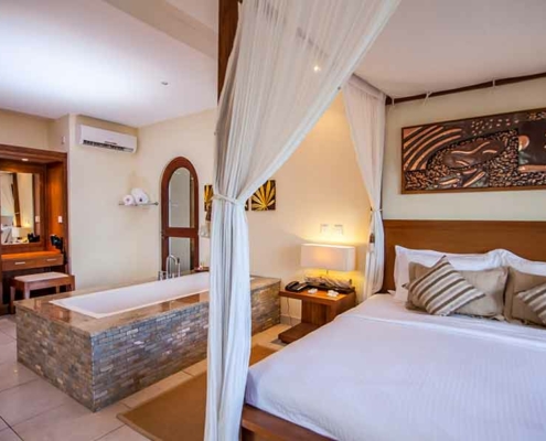 valmer-resort-mahe-suite-bedroom valmer-resort-mahe-suite-bedroom