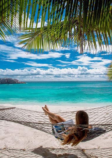 cousine-island-seychelles-heroimage-beach-mobile