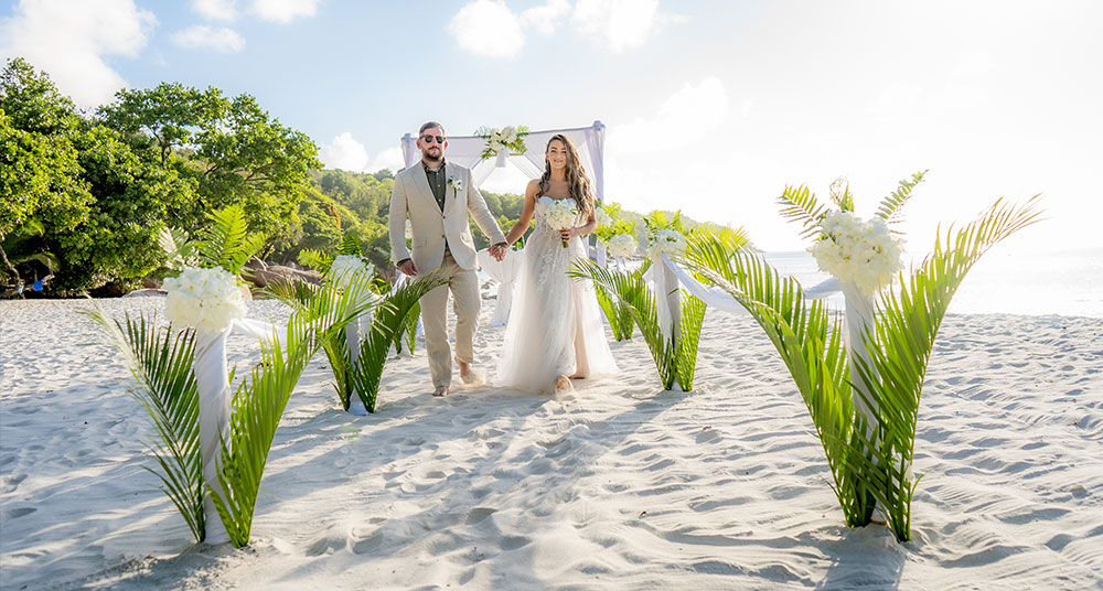 destination-weddin-in-Seychelles destination wedding in Seychelles - couple at the beach